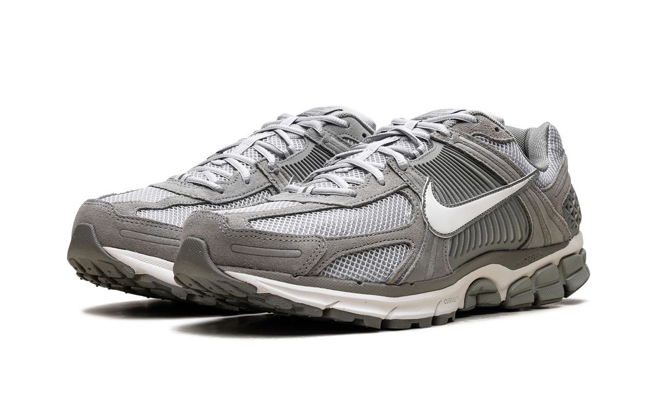 Nike Zoom Vomero 5 "Dark Stucco"