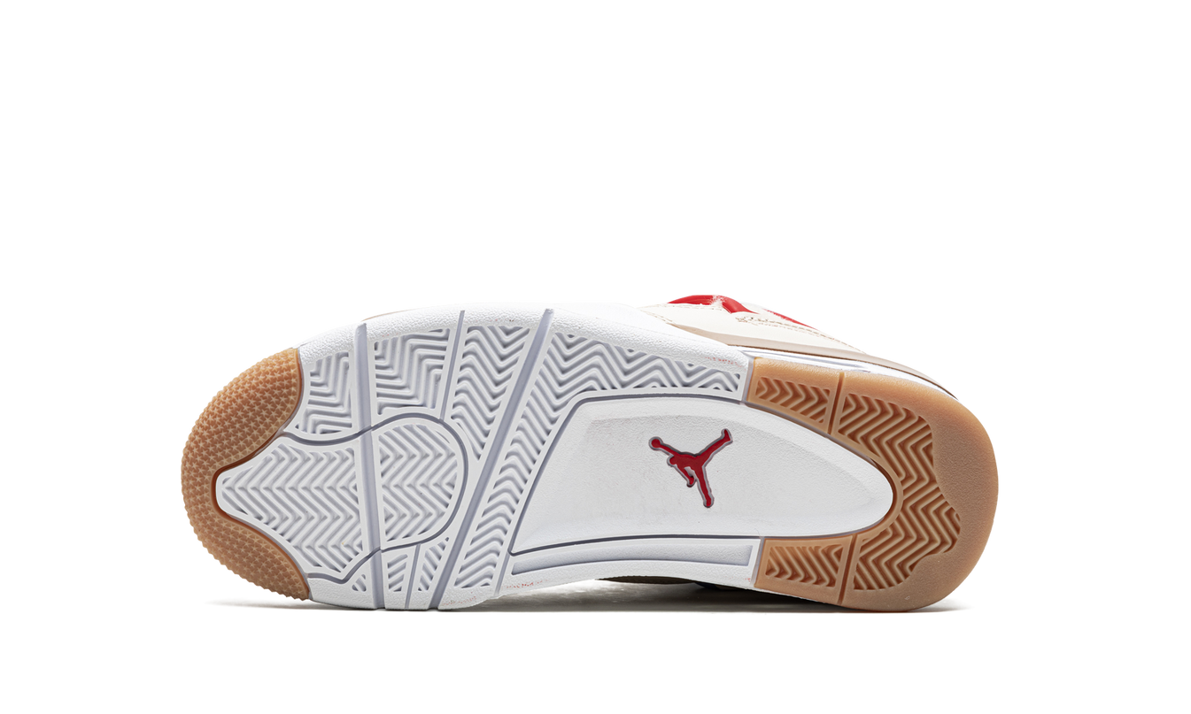 Air Jordan 4 Retro GS „Wo die wilden Kerle wohnen“