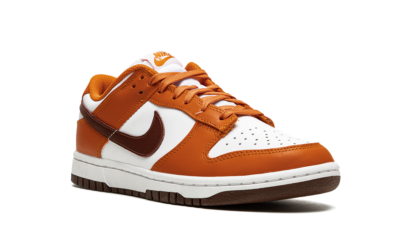 Nike Dunk WMNS "Bronze Eclipse"