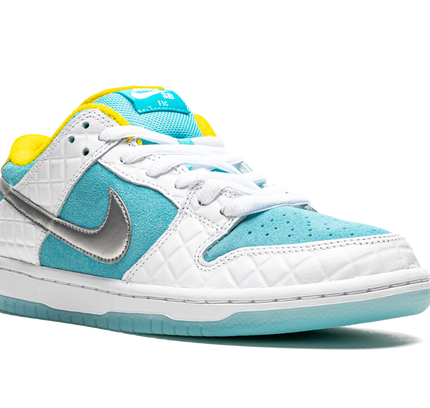 Nike Dunk SB Low "FTC Lagoon Pulse"