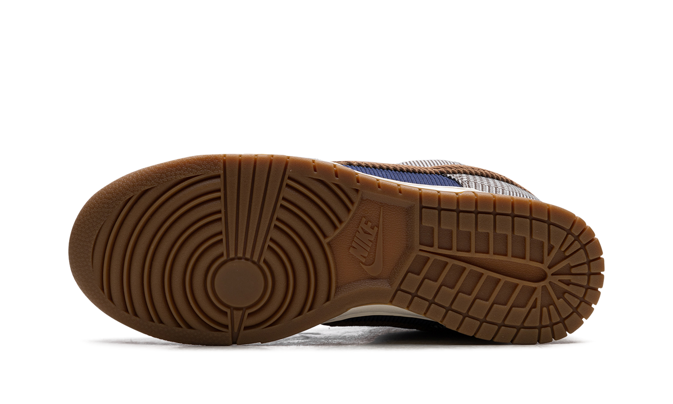 Nike Dunk Low "Tweed Corduroy"