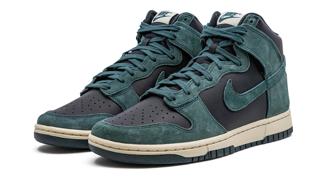 Nike Dunk High "Faded Spruce"