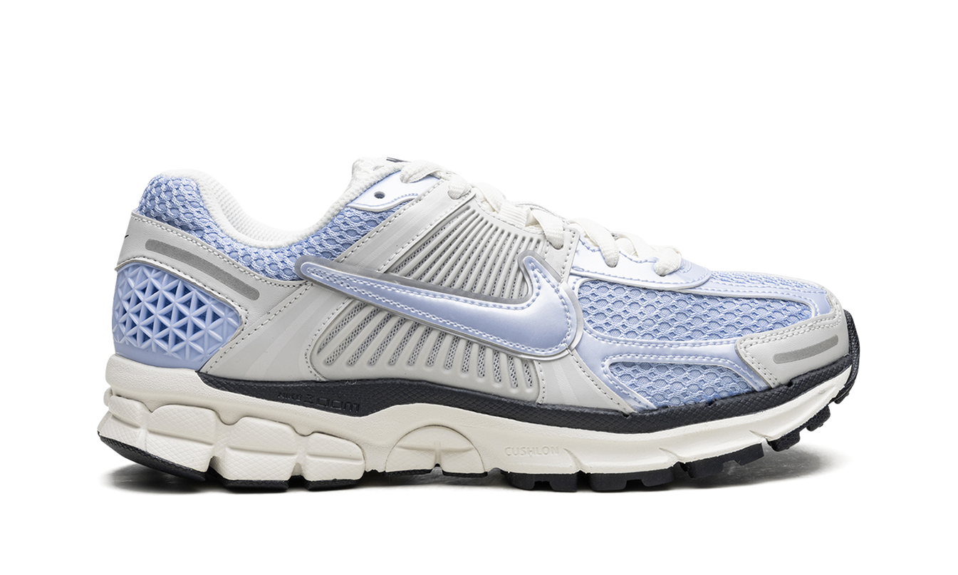 Nike Zoom Vomero 5 WMNS "Royal Tint"