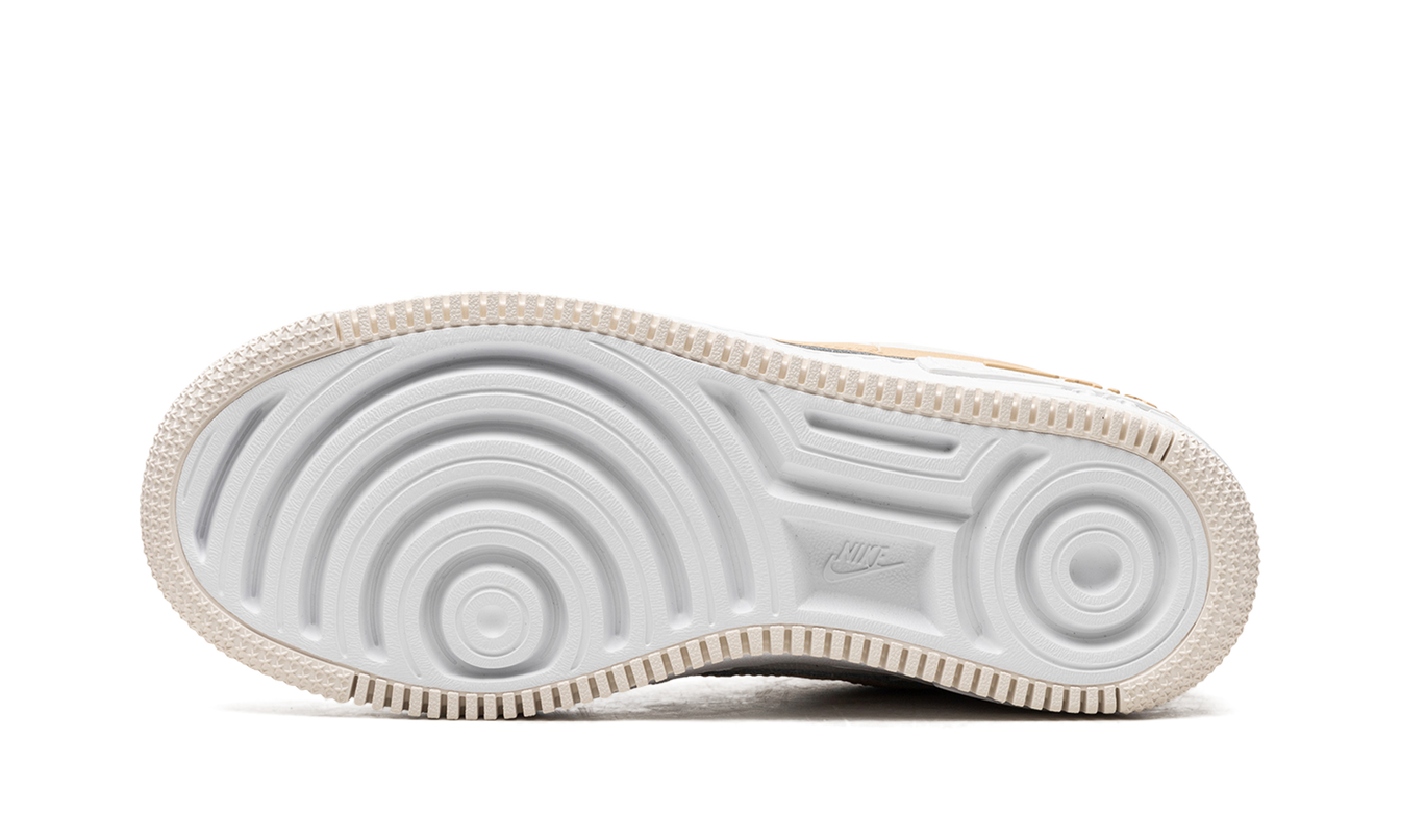 NIKE Air Force 1 Low Shadow WMNS "Sail Tan"