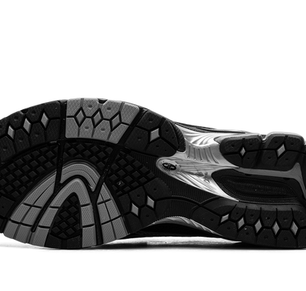 New Balance 1906L "Silver Metallic Black"