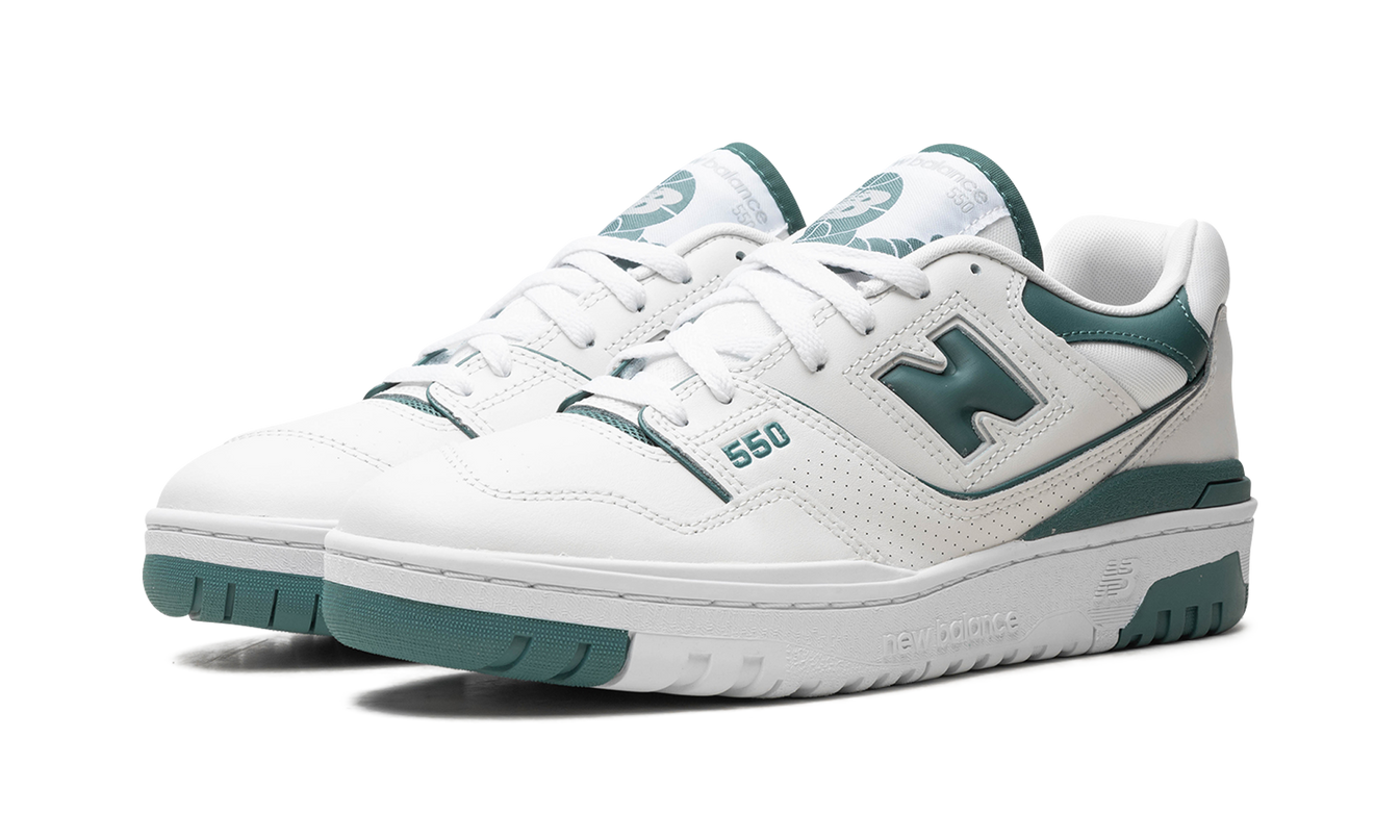 New Balance 550 WMNS "Reflection / New Spruce"