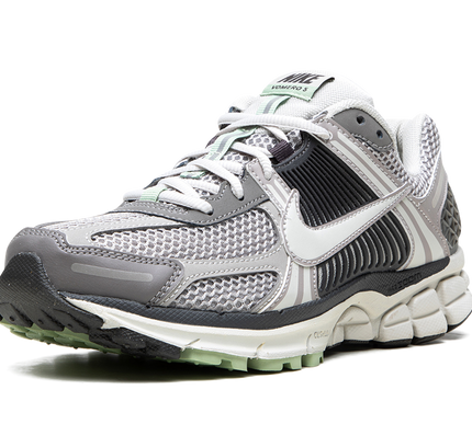 Nike Zoom Vomero 5 WMNS "Cobblestone"
