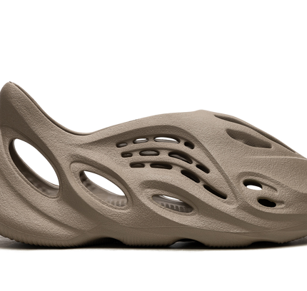Yeezy Foam Runner „Stone Taupe“