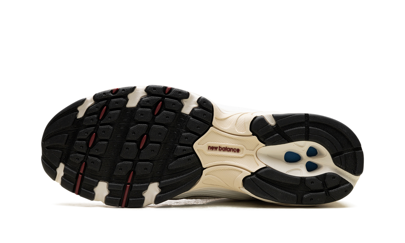 New Balance 530 "Sea Salt Mercury Red"