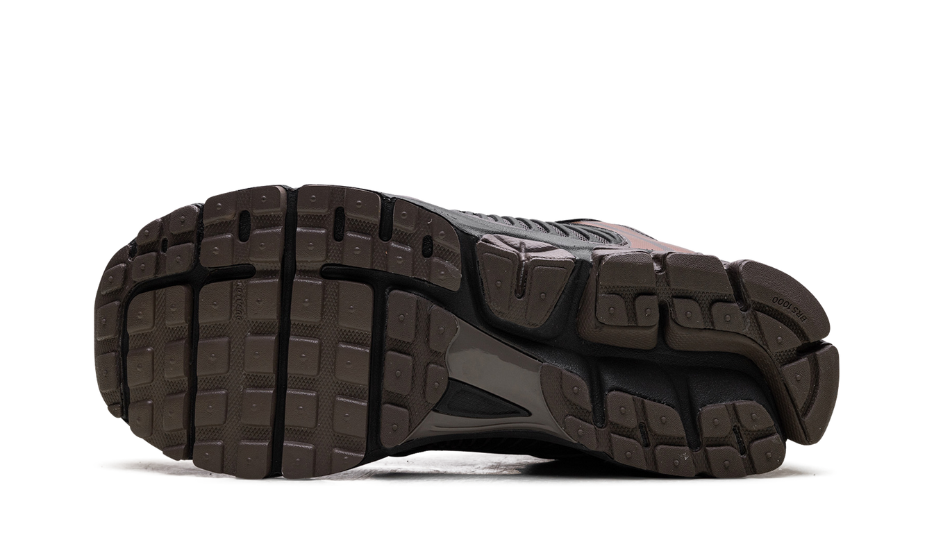 Zoom Vomero 5 "Cave Stone"