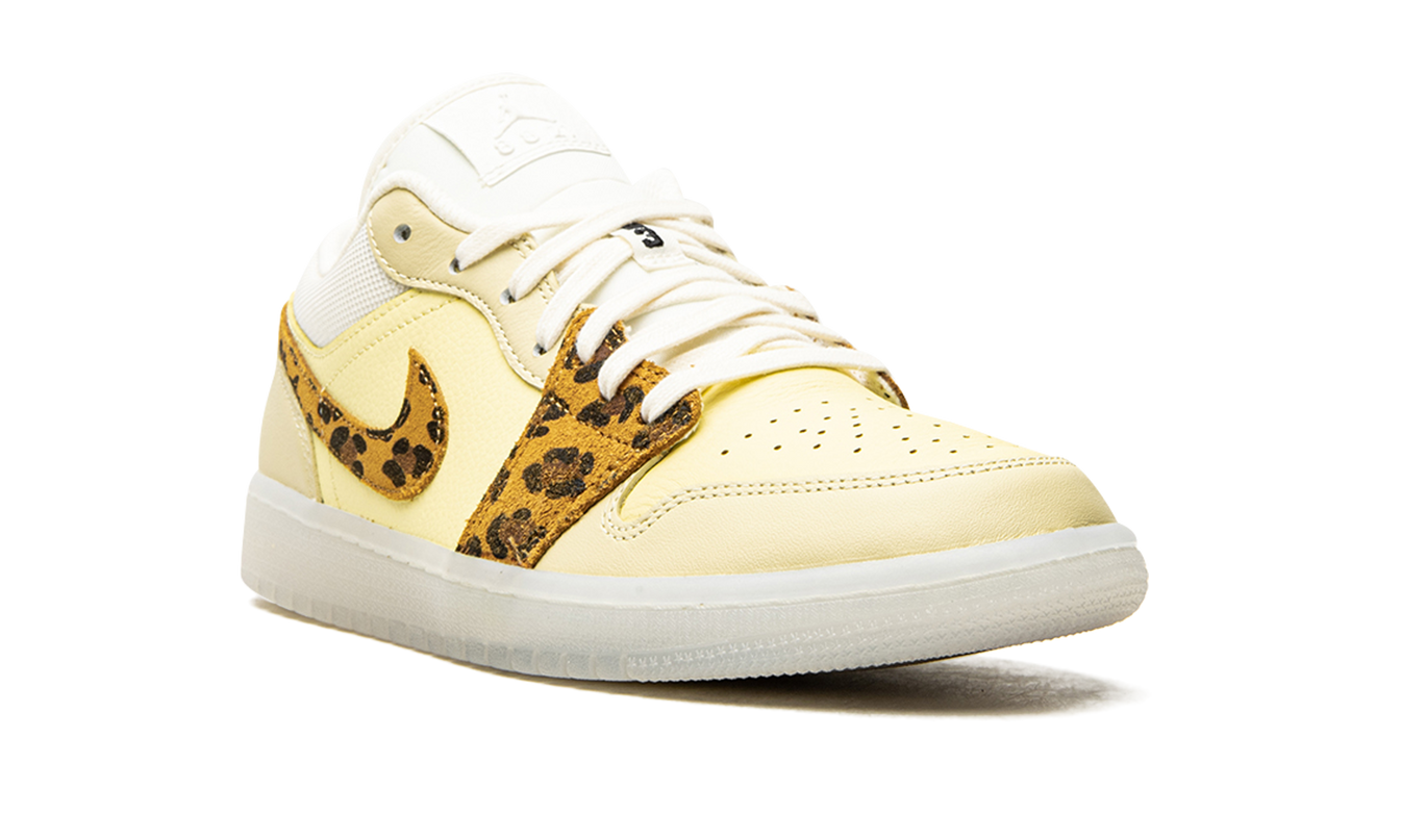 Air Jordan 1 LOW WMNS "SNKRS Day"