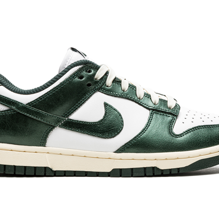 Nike Dunk Low WMNS "Vintage Green"