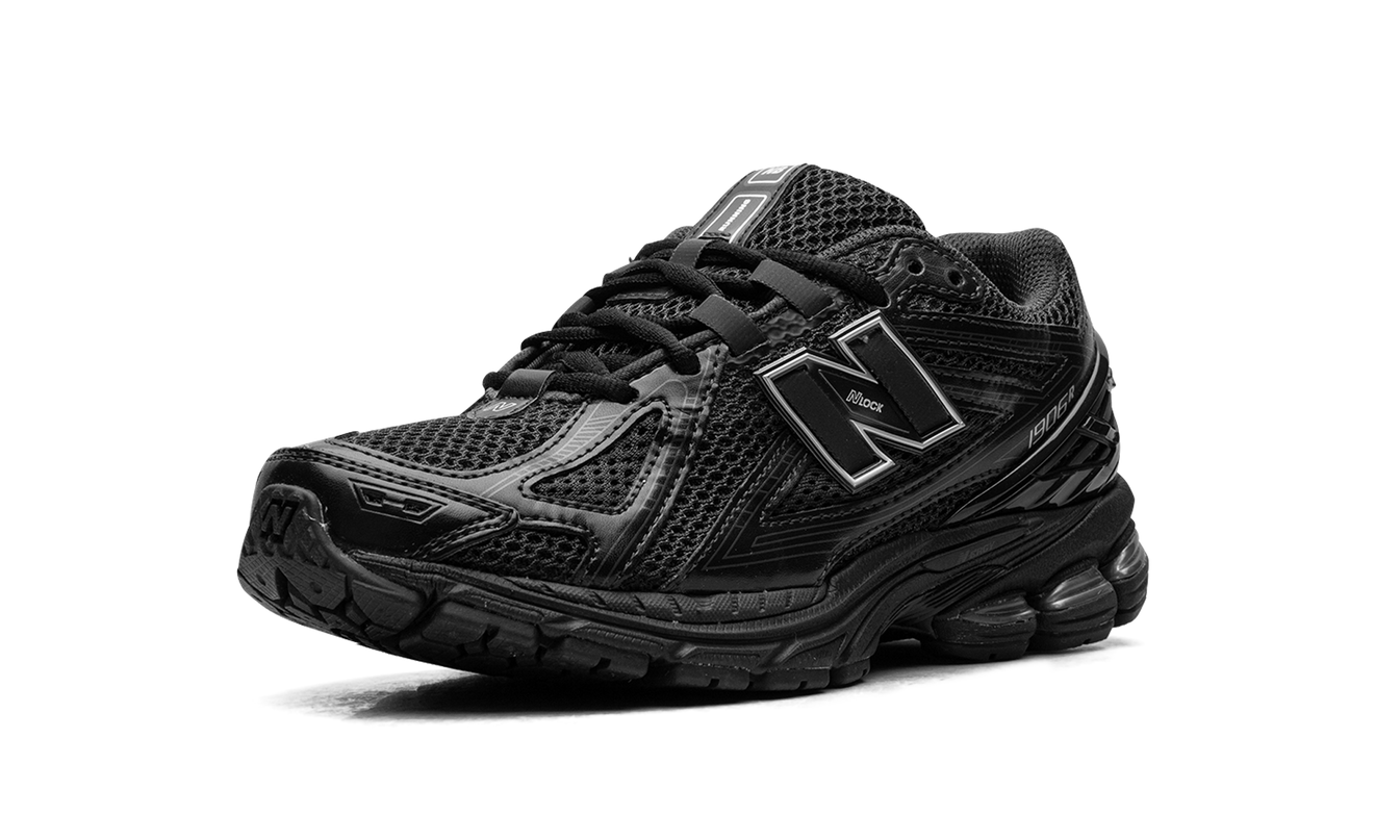 New Balance 1906R "Schwarz Metallic"