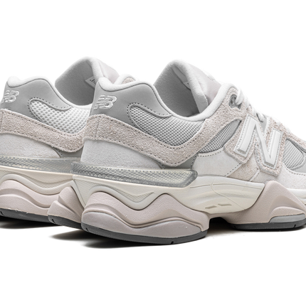 New Balance 9060 "Grau"