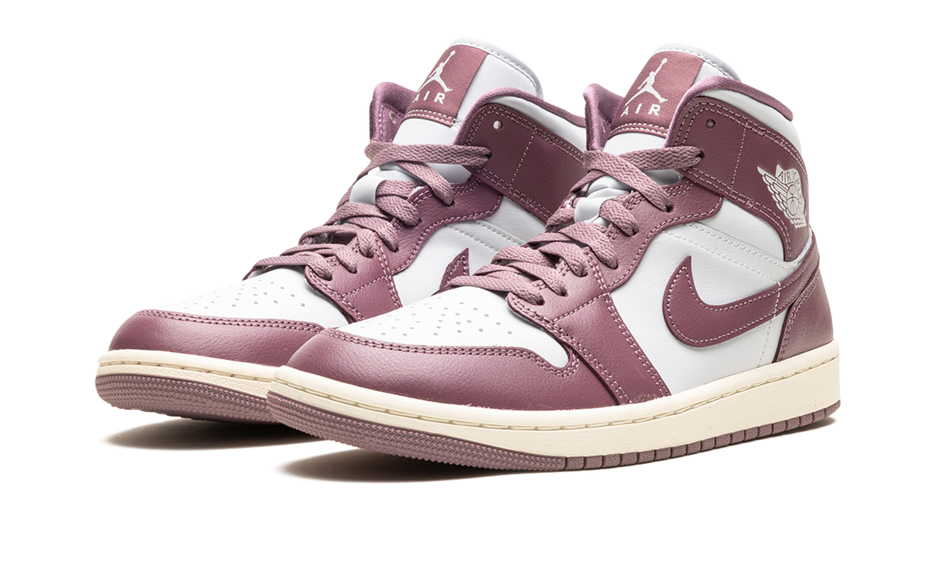 Air Jordan 1 MID WMNS "Mauve"