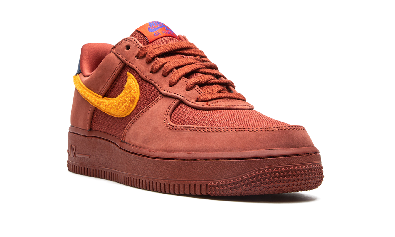 Nike Air Force 1 Low "La Familia"