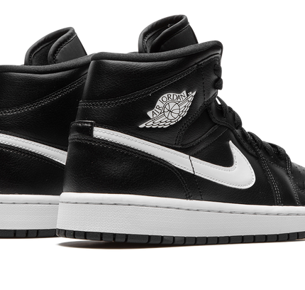 Air Jordan 1 MID WMNS "Black / White"