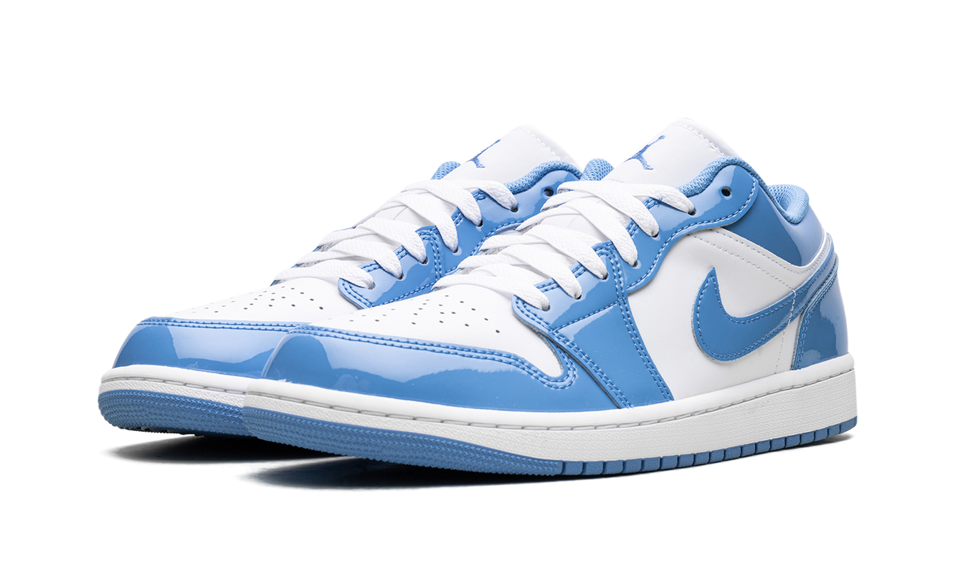 Air Jordan 1 Low SE "White Legend Blue"