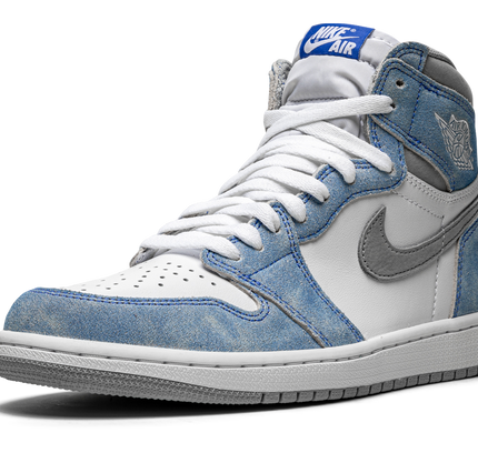 Air Jordan 1 Retro High OG "Hyper Royal"