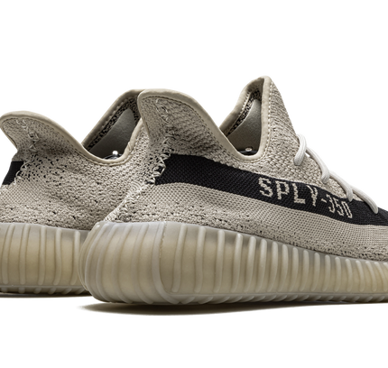 Yeezy 350 Boost V2 „Slate“
