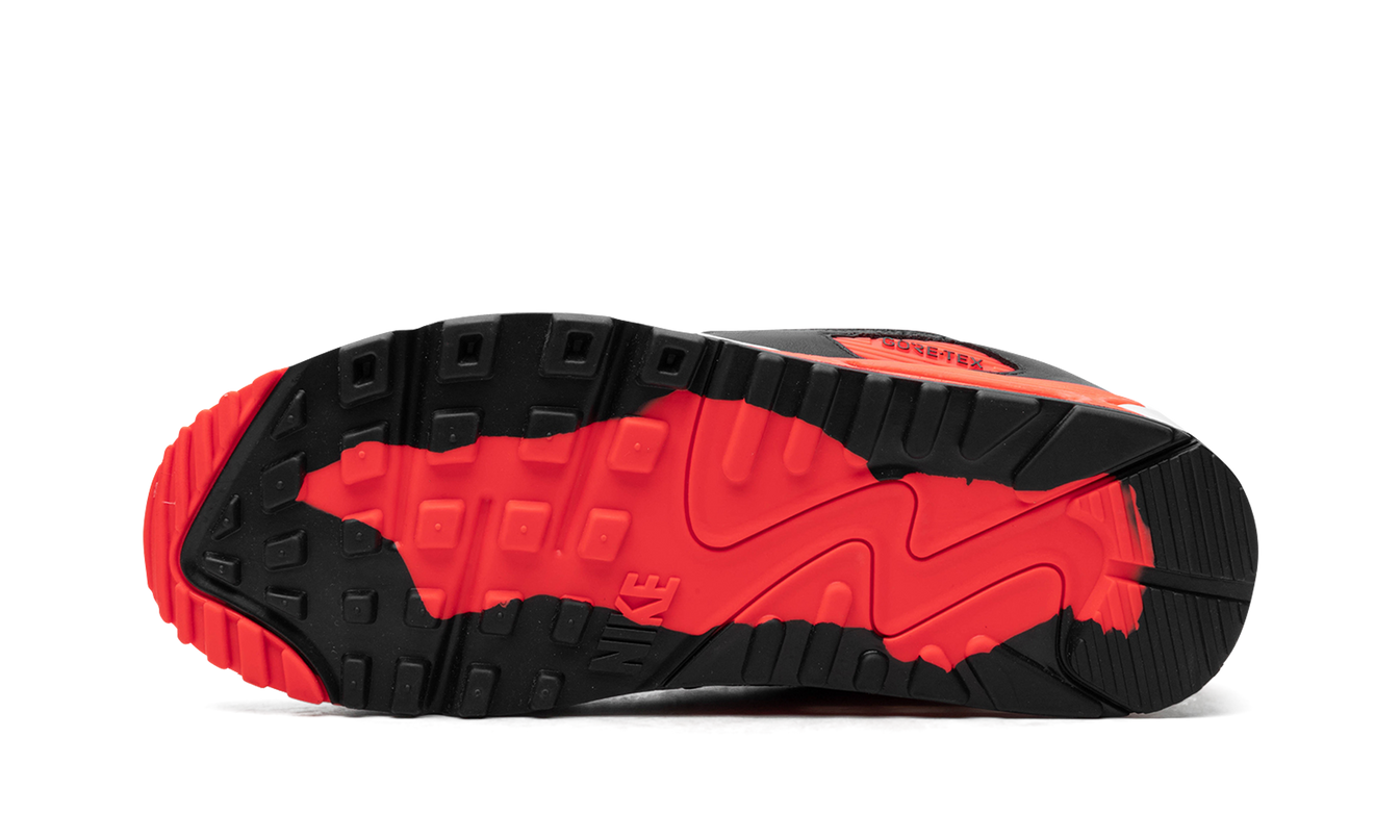 Nike Air Max 90 Gore-Tex "Infrared"