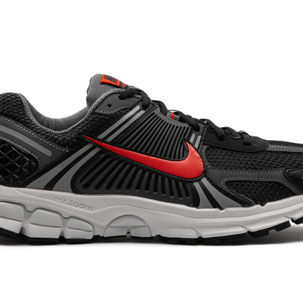 Nike Zoom Vomero 5 "Black Picante Red"