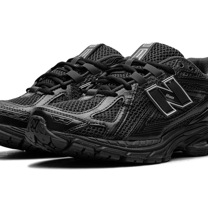 New Balance 1906R "Black Metallic"