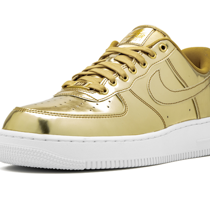 Nike Air Force 1 SP WMNS "Metallic Gold"