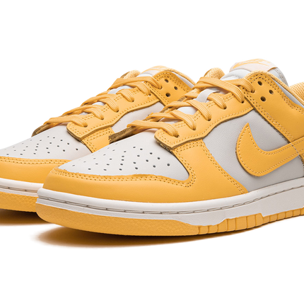 Nike Dunk Low WMNS "Citron Pulse"