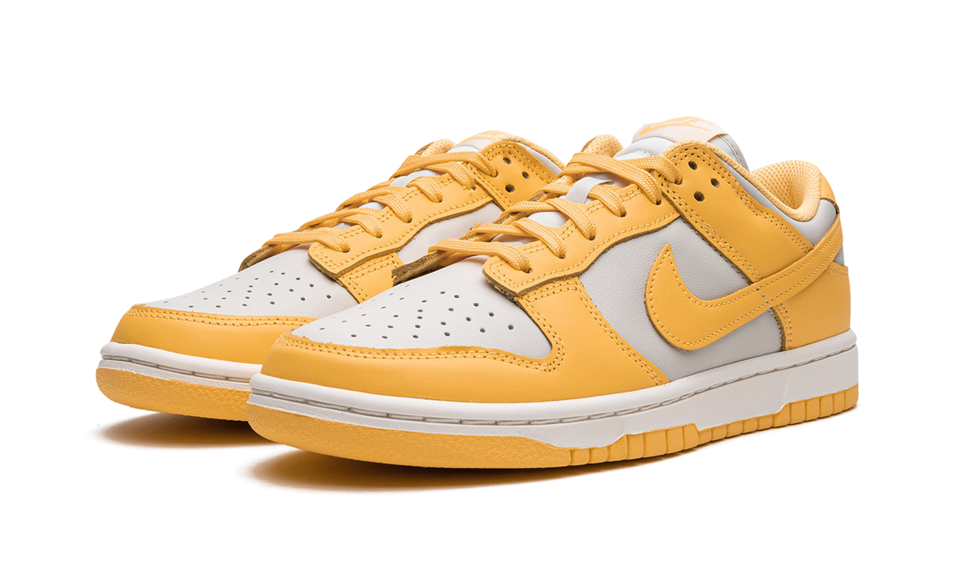 Nike Dunk Low WMNS "Citron Pulse"