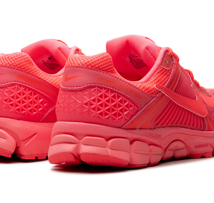 Nike Zoom Vomero 5 "Hot Punch"