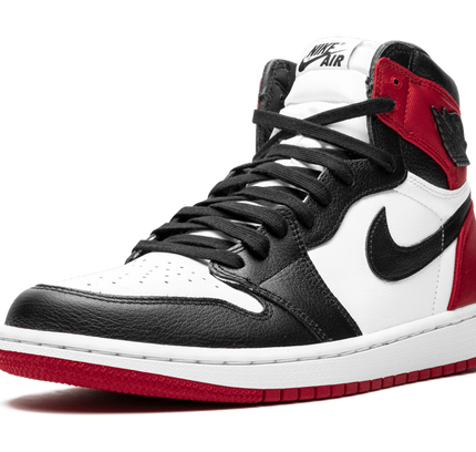 Air Jordan 1 HIGH OG WMNS "Satin Black Toe"