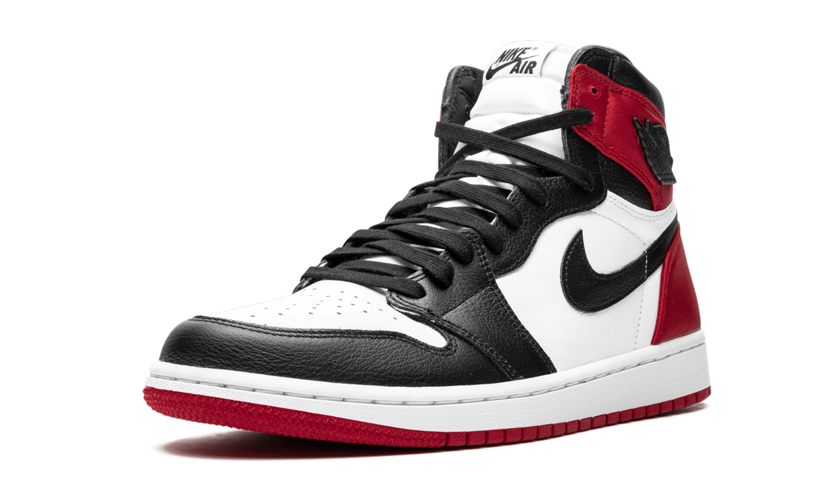 Air Jordan 1 HIGH OG WMNS "Satin Black Toe"