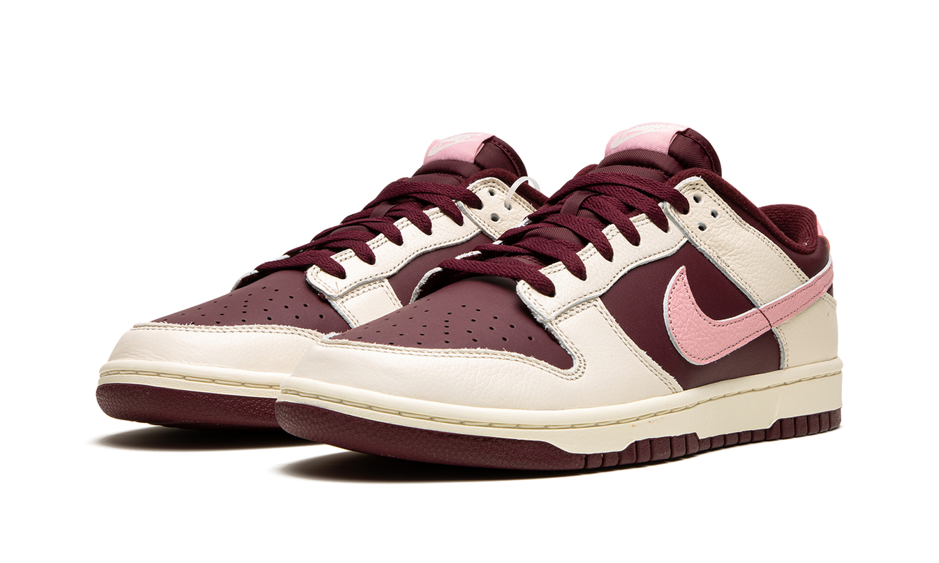 Nike Dunk Low Retro PRM "Valentine's Day 2023"