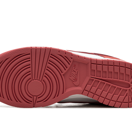 Nike Dunk Low WMNS "Valentine's Day"