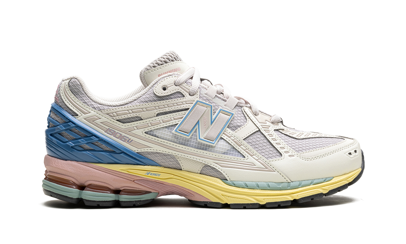 New Balance 1906N „Mondneujahr“