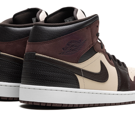 Air Jordan 1 Mid Se "Velvet Brown"