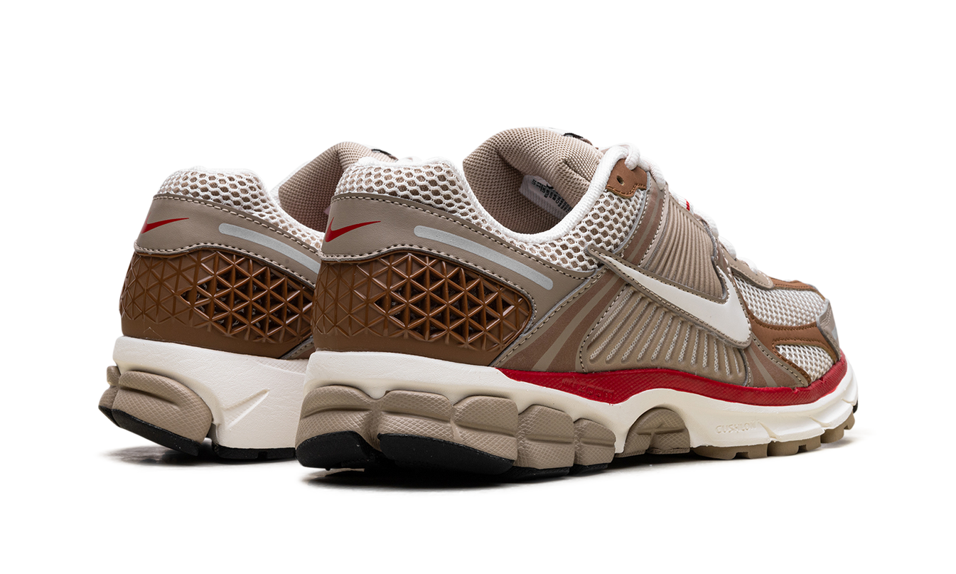 Zoom Vomero 5 WMNS „Khaki Phantom“