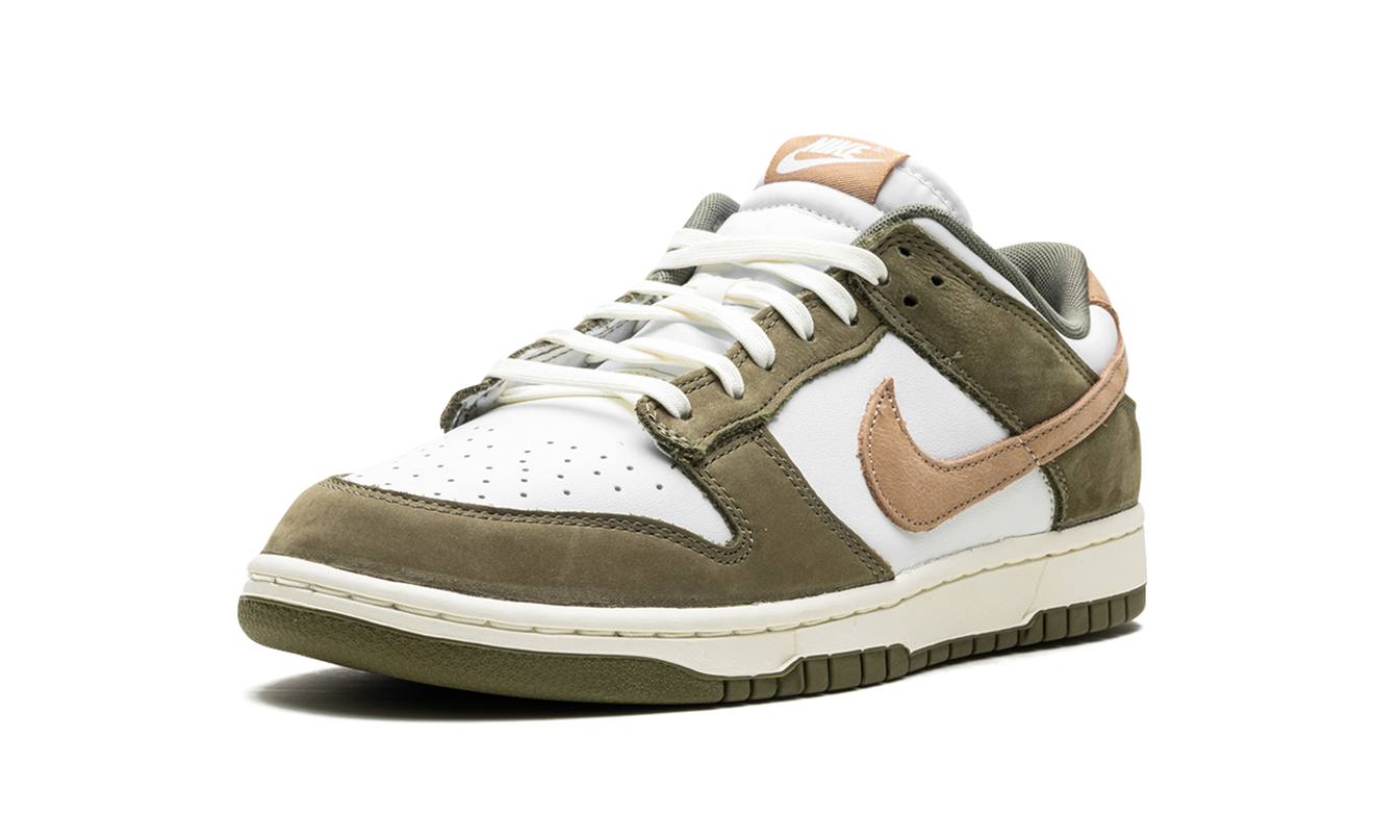 Nike Dunk Low Premium "Medium Olive"