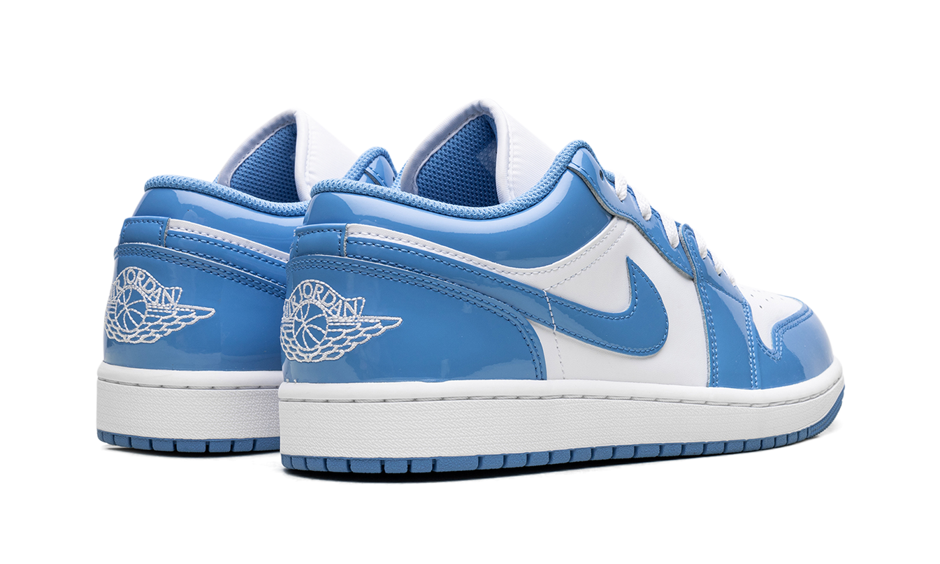 Air Jordan 1 Low SE "White Legend Blue"