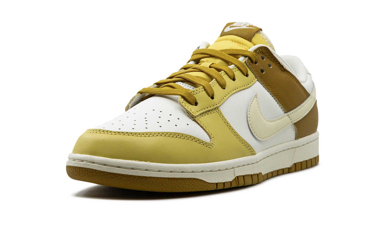 Nike Dunk Low "Bronzine"