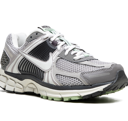Nike Zoom Vomero 5 WMNS "Cobblestone"
