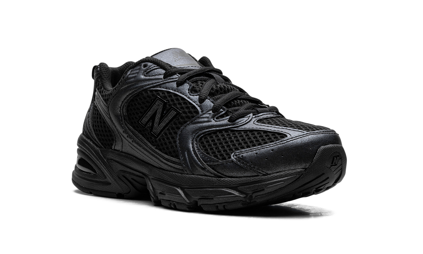 New Balance 530 "Black Dark Grey"