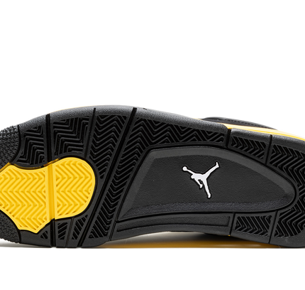 Air Jordan 4 Retro "Thunder 2023"