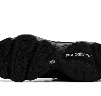 New Balance M1000 „Schwarze Katze“