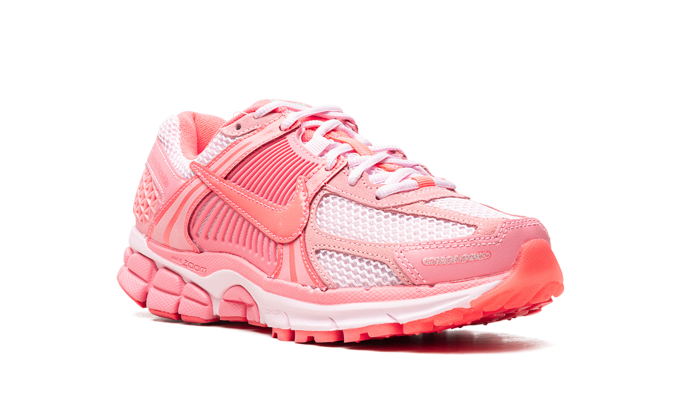 Nike Zoom Vomero 5 WMNS "Triple Pink"