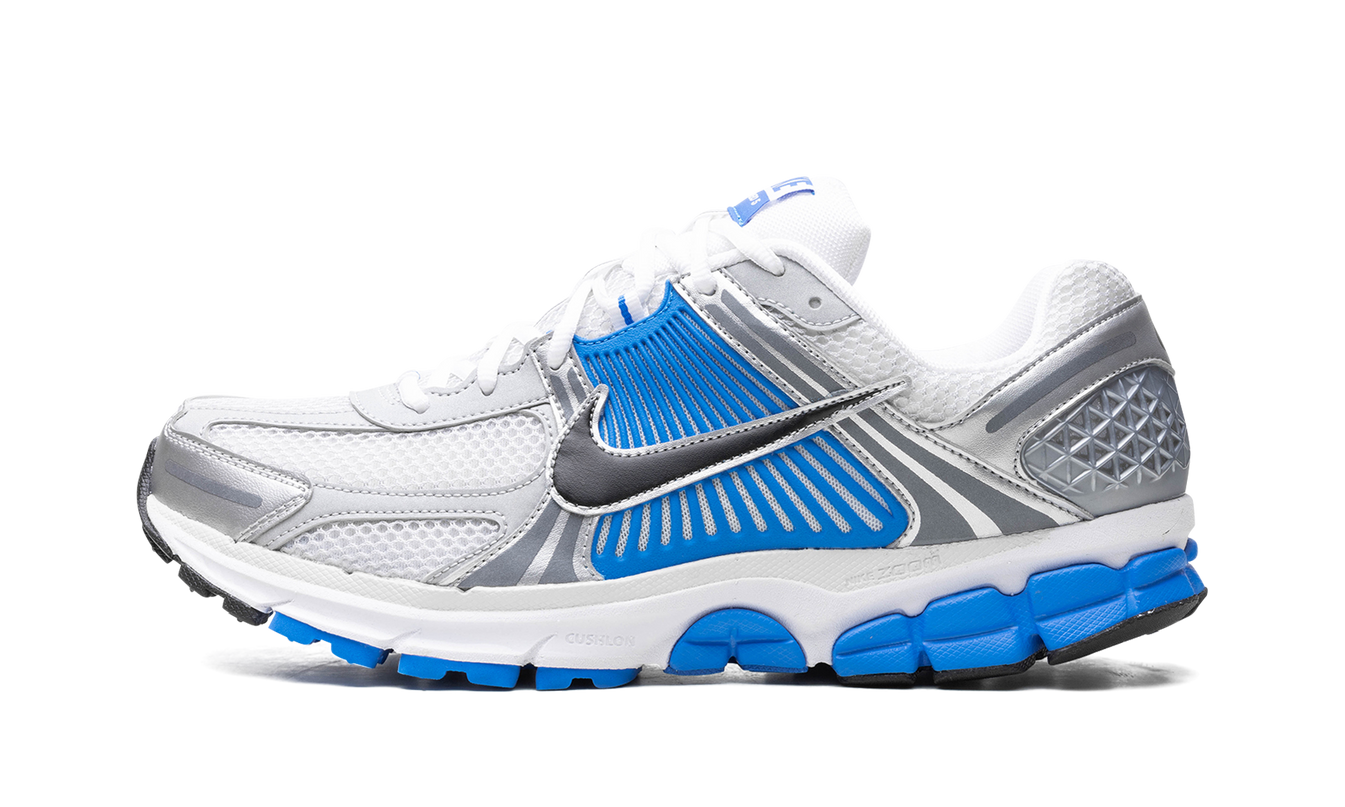 Zoom Vomero 5 „Metallic Silber/Foto Blau“