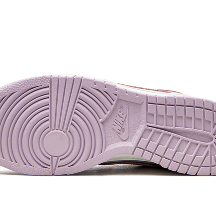 Nike Dunk Low WMNS "Easter"