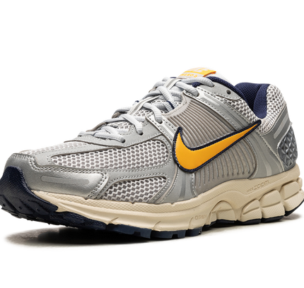 Zoom Vomero 5 „Pure Platinum“