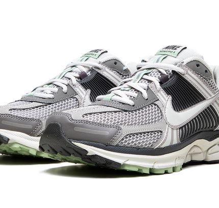 Nike Zoom Vomero 5 WMNS "Cobblestone"
